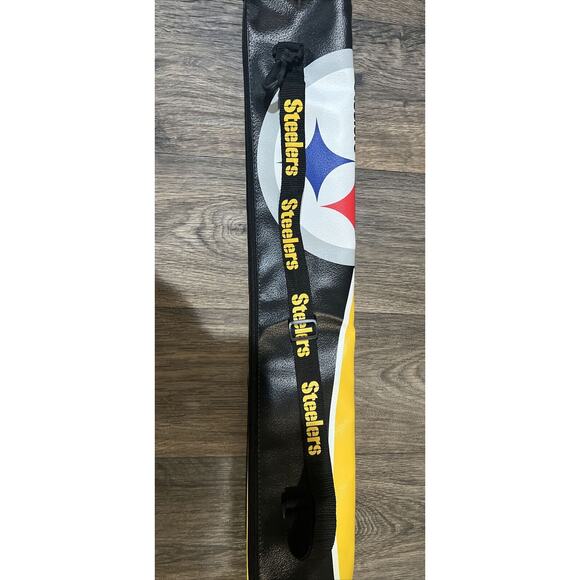 NFL FOOTBALL ~ STEELERS ~ 5 PACK CAN SHAFT INSULATED ZIPPER COOLER CARRYING CASE - Picture 2 of 4
